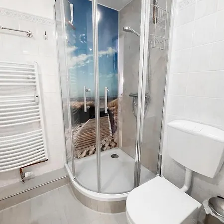 Ferienwohnung 100 M Zum Schoenberger Strand Mit Terrasse *