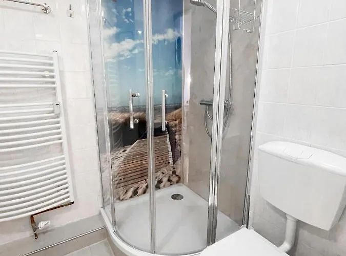 Ferienwohnung 100 M Zum Schoenberger Strand Mit Terrasse *